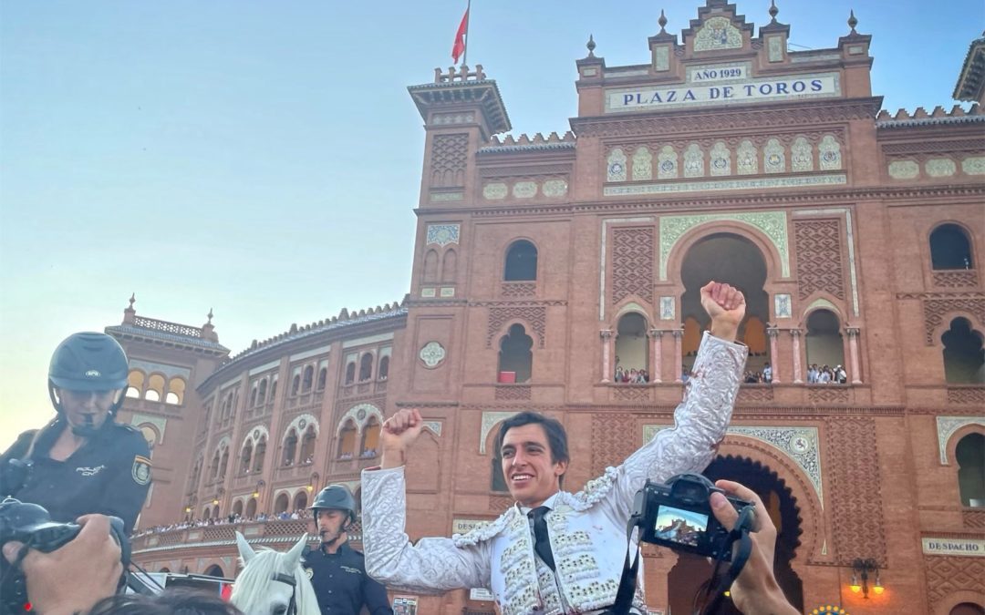 MADRID (27.05.2022) – ANGEL TELLEZ saisit sa chance et ouvre une généreuse Puerta Grande.