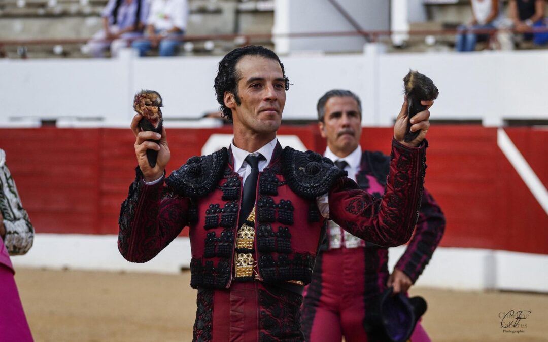 AIRE SUR L’ADOUR (17.09.2022) – Avec trois oreilles, MORENITO DE ARANDA triomphe des toros de Los Maños.