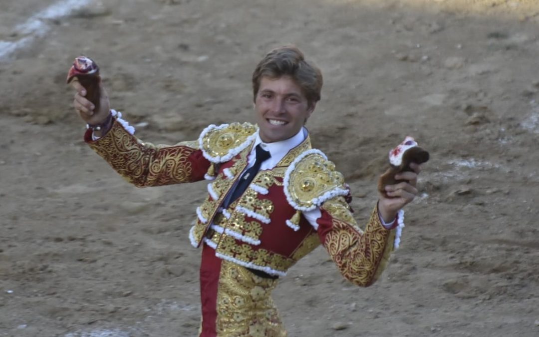 Astorga – Avec Sebastien Castella et Juan Leal le triomphe bleu blanc rouge… Joaquin Galdos gracie “Potrico”…