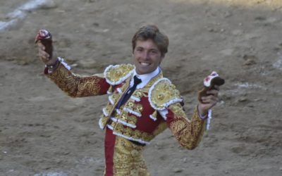 Astorga – Avec Sebastien Castella et Juan Leal le triomphe bleu blanc rouge… Joaquin Galdos gracie “Potrico”…