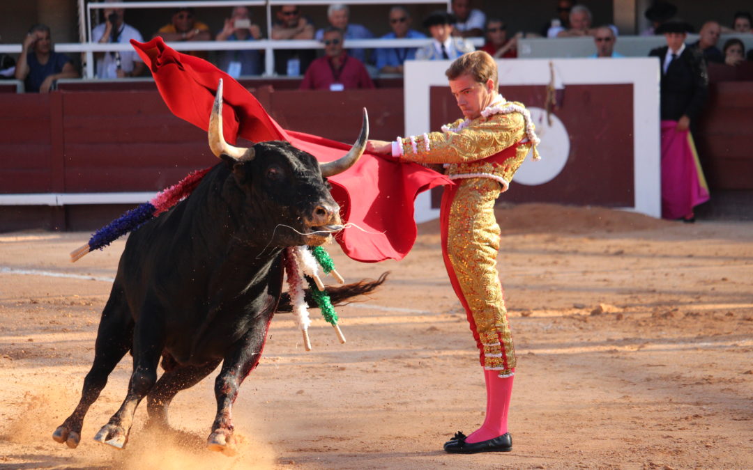 Un nouveau duo d’apoderados pour JAVIER CORTES…