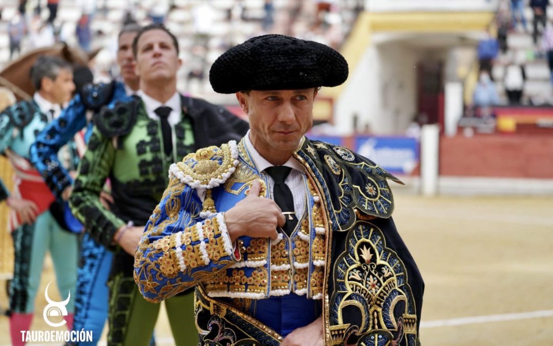 JAEN (27.03.2021) – RAFAELILLO coupe une oreille pour son retour, ALBERTO LAMELAS frôle le triomphe.