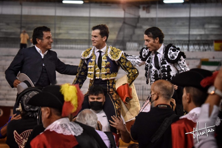CABRA (29.08.2021) – FINITO DE CORDOBA gracie “Soplón” et partage le triomphe avec DANIEL LUQUE.