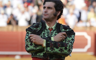 SEVILLE (07.05.2022) – MORANTE DE LA PUEBLA signe la faena de la Feria et coupe deux oreilles d’un sobrero de Garcigrande.