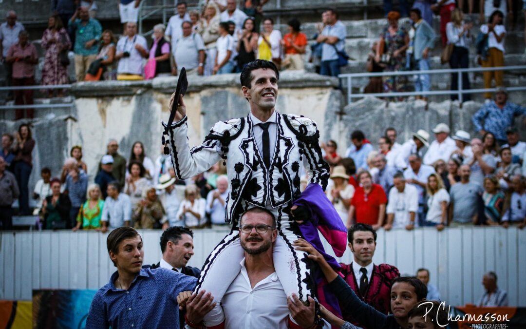 ARLES (10.09.2022) – ALEJANDRO TALAVANTE, comme à la maison ouvre la Grande Porte…