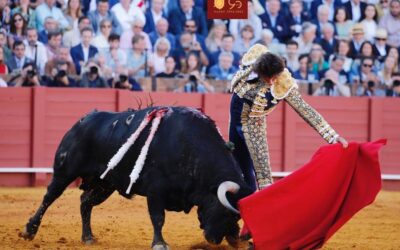 SEVILLE (21.04.2023) – ROCA REY coupe trois oreilles et ouvre la Porte du Prince !