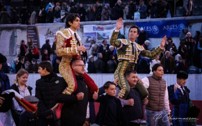 ARLES (30.03.2024,tarde) – SEBASTIEN CASTELLA en maîtrise, DANIEL LUQUE en inspiration… Double Puerta Grande !