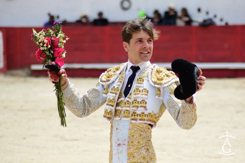 JUAN LEAL coupe une oreille pour sa première corrida de l’année en Equateur…