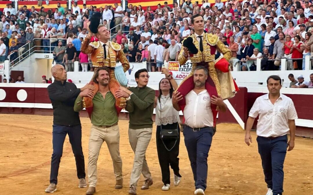 DAX (14.09.2025) – Dos y rabo pour CLEMENTE, trois oreilles pour DANIEL LUQUE et trois bons toros de Santiago Domecq pour le final !